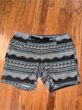 KAVU Men’s Chili Light 100% Cotton Shorts 8.5” Belt Moon Geo Size XL